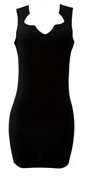 Vestido de Viscolycra com Detalhe no Decote- PLUS SIZE